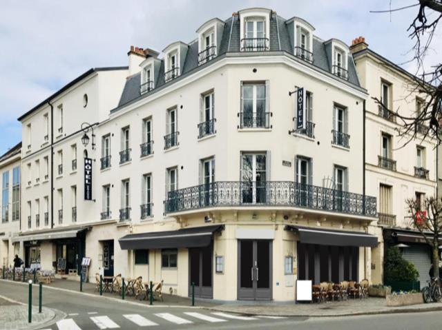 Photo of Buildings in Fontainebleau