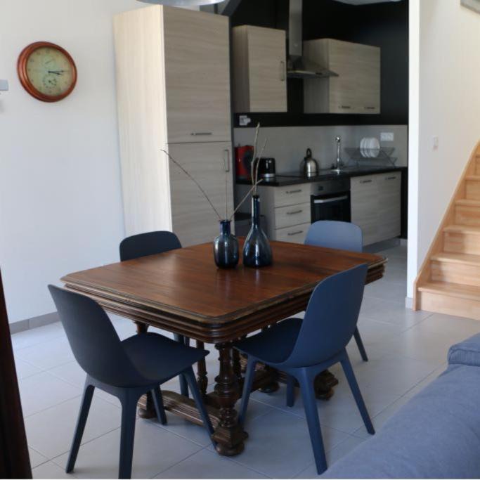 Photo of Others in Courtenay