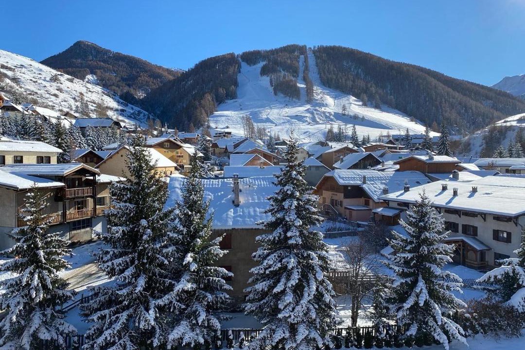 Photo of Others in Vars