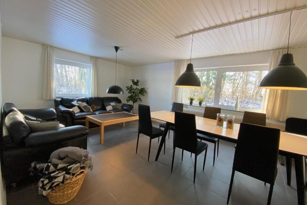 Photo of Others in Avlum