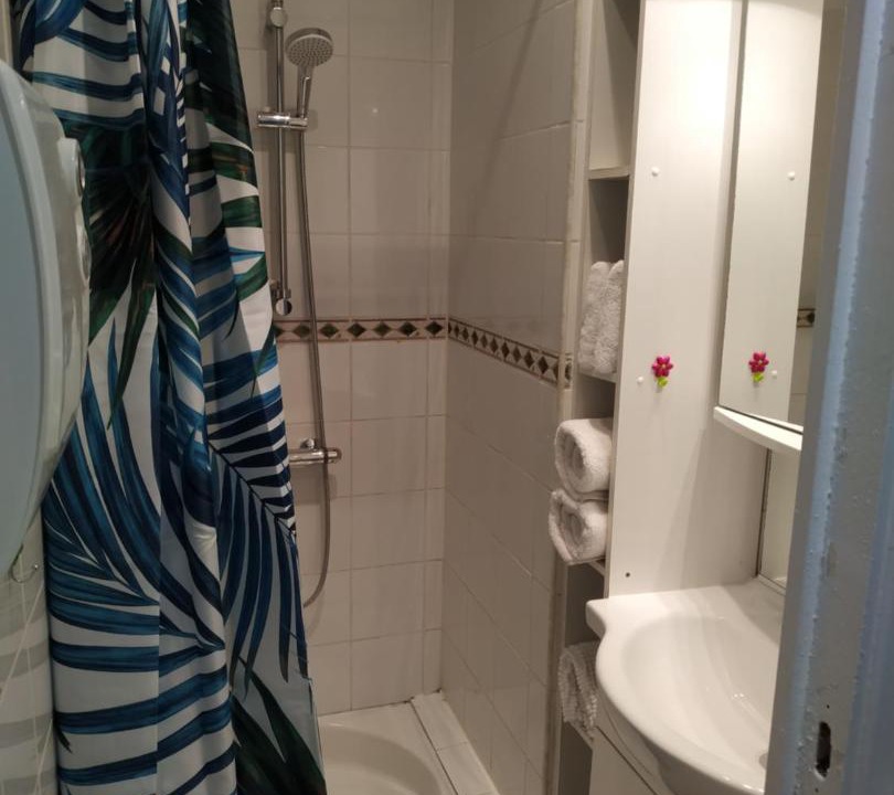 Photo of Bathroom in Capestang