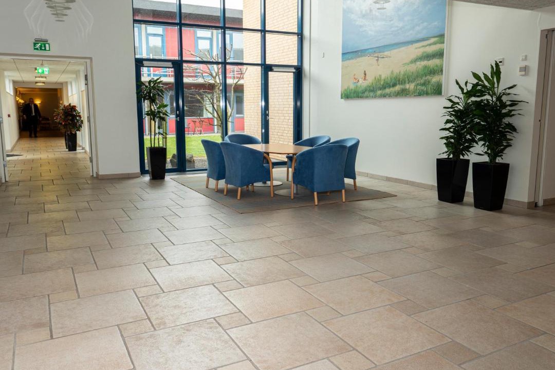 Photo of Others in Sklskr