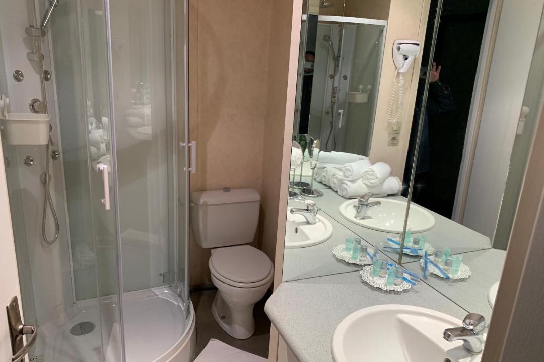 Photo of Bathroom in Salies-du-Salat