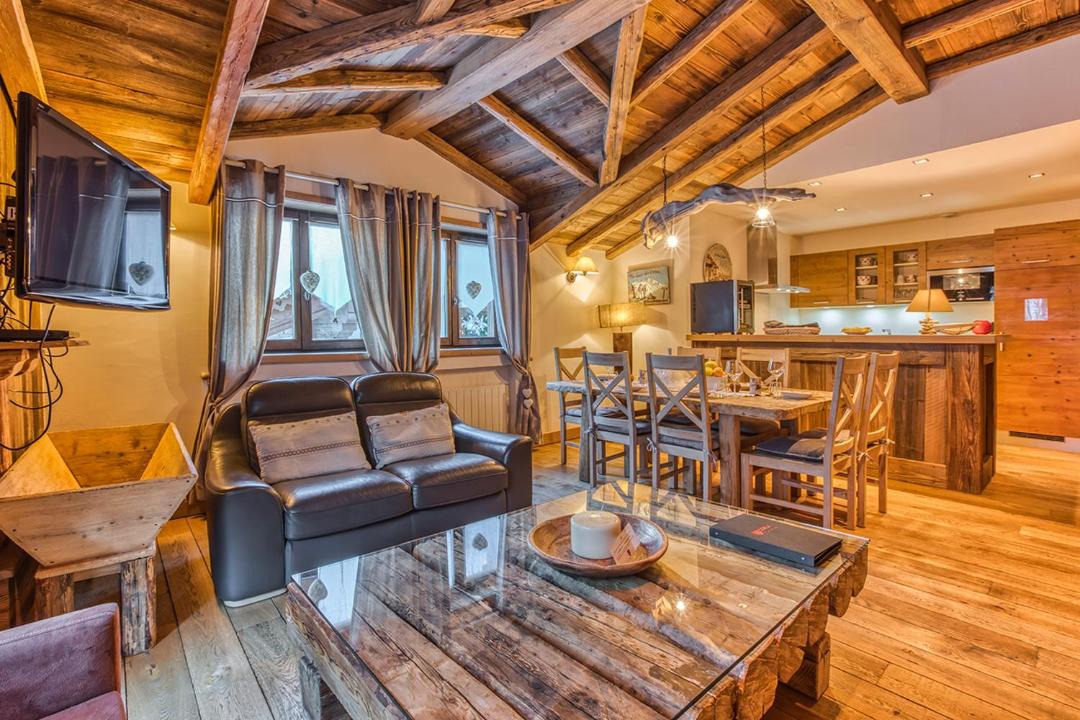Photo of Livingroom in Courchevel