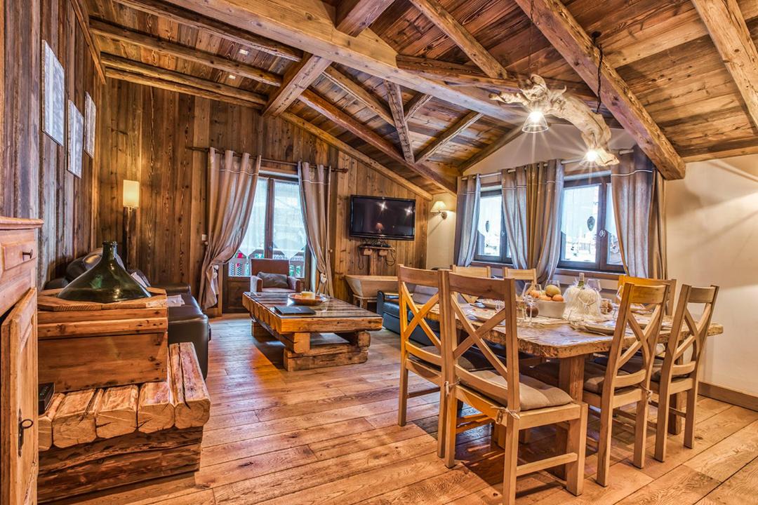 Photo of Livingroom in Courchevel