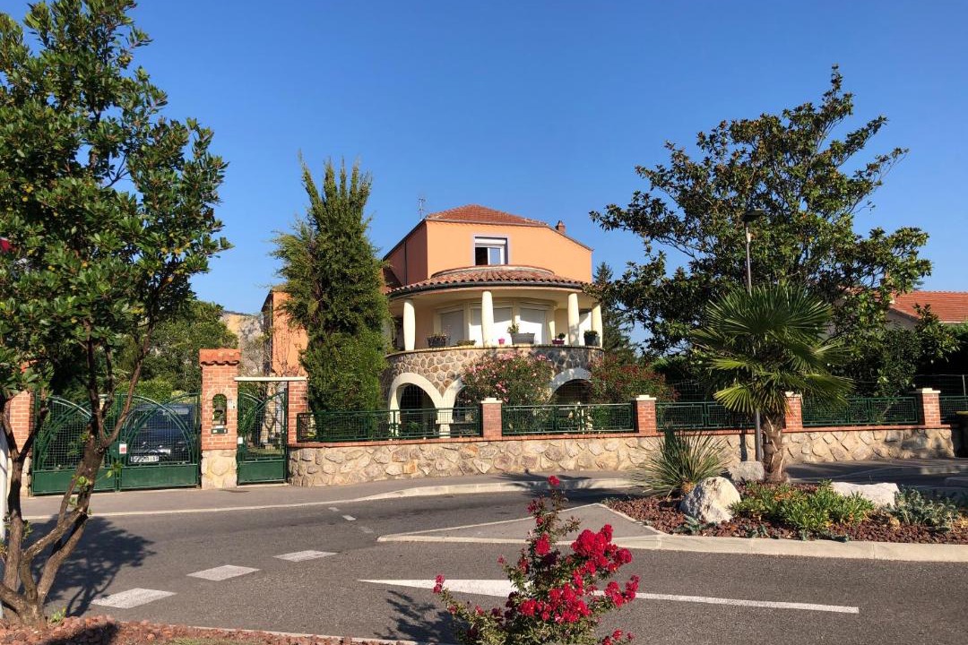Photo of Buildings in Guilherand-Granges