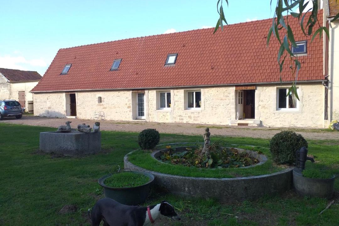 Photo of Buildings in Sarceaux