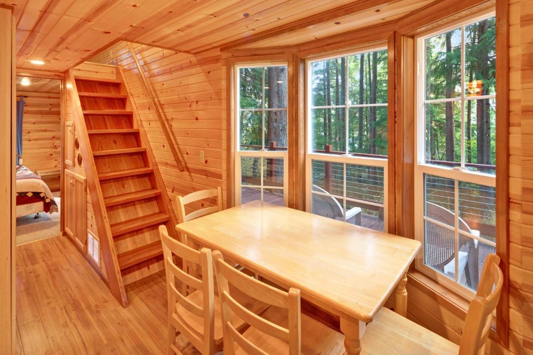 Photo of Others in Olga