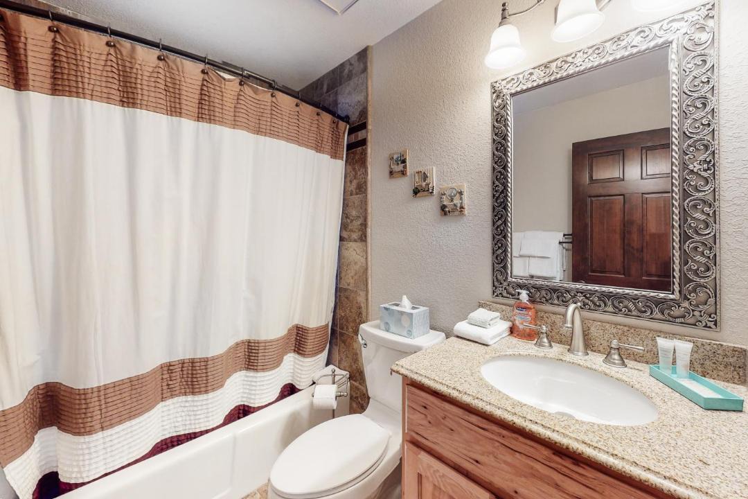 Photo of Bathroom in Columbine Lake