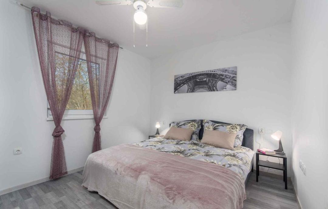 Photo of Bedroom in Radini