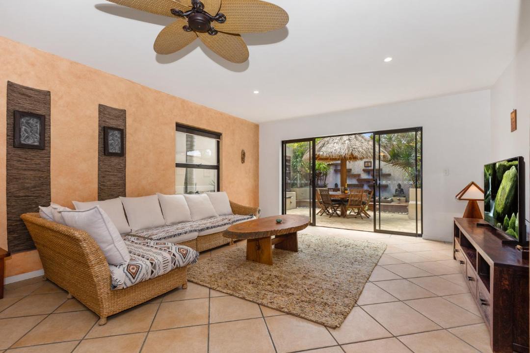 Photo of Others in Mermaid Beach