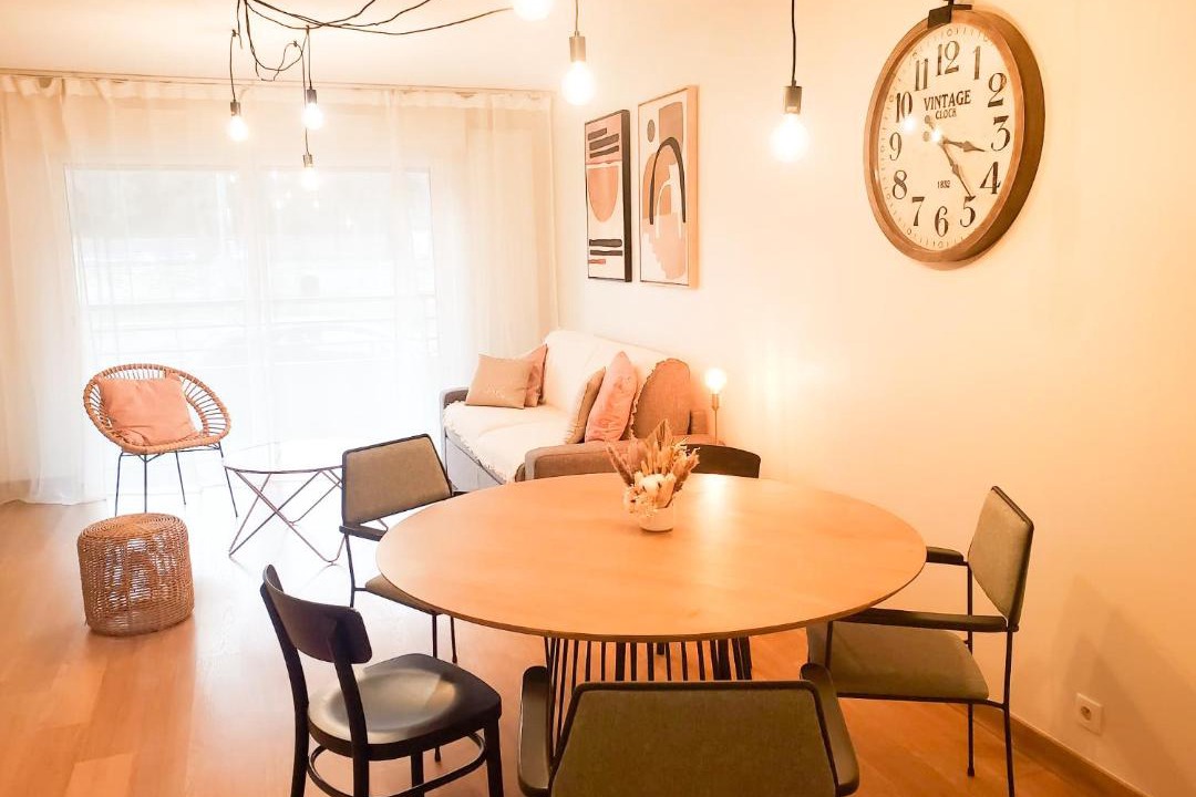 Photo of Livingroom in Centre-ville rive gauche