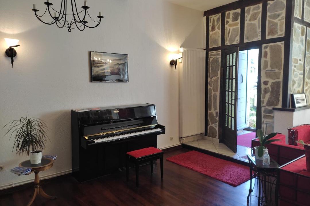 Photo of Others in Oloron-Sainte-Marie