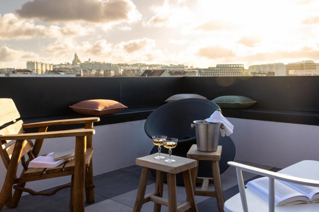 Photo of Others in Les Puces de Saint-Ouen