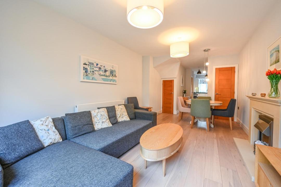 Photo of Livingroom in Newquay City Centre