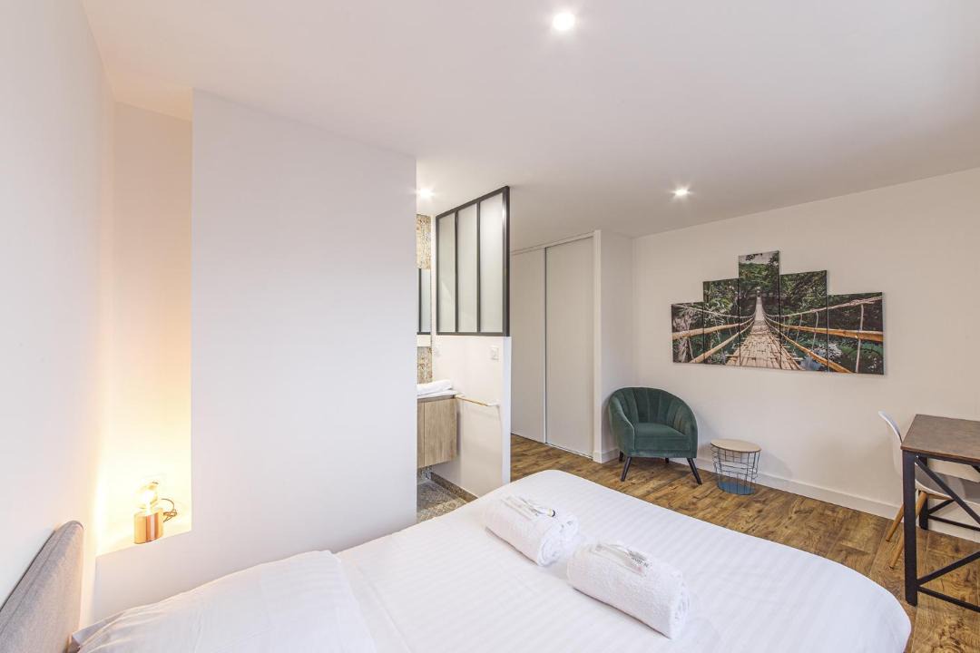 Photo of Bedroom in Laval