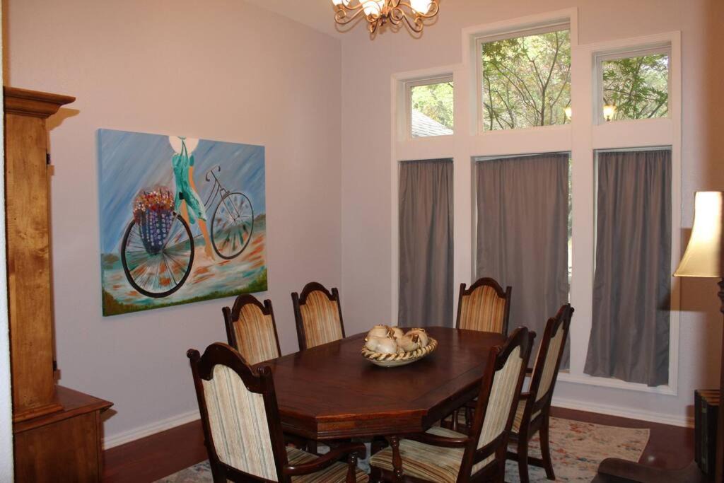Photo of Livingroom in Bella Vista