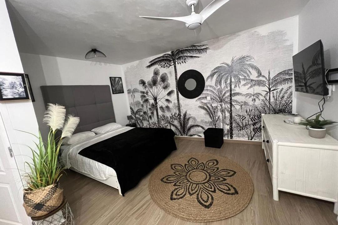 Photo of Others in La Savane