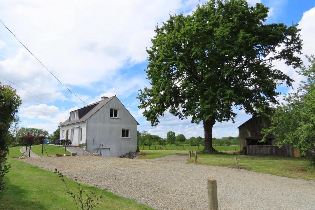 Photo of Others in La Chapelle-Saint-Aubert