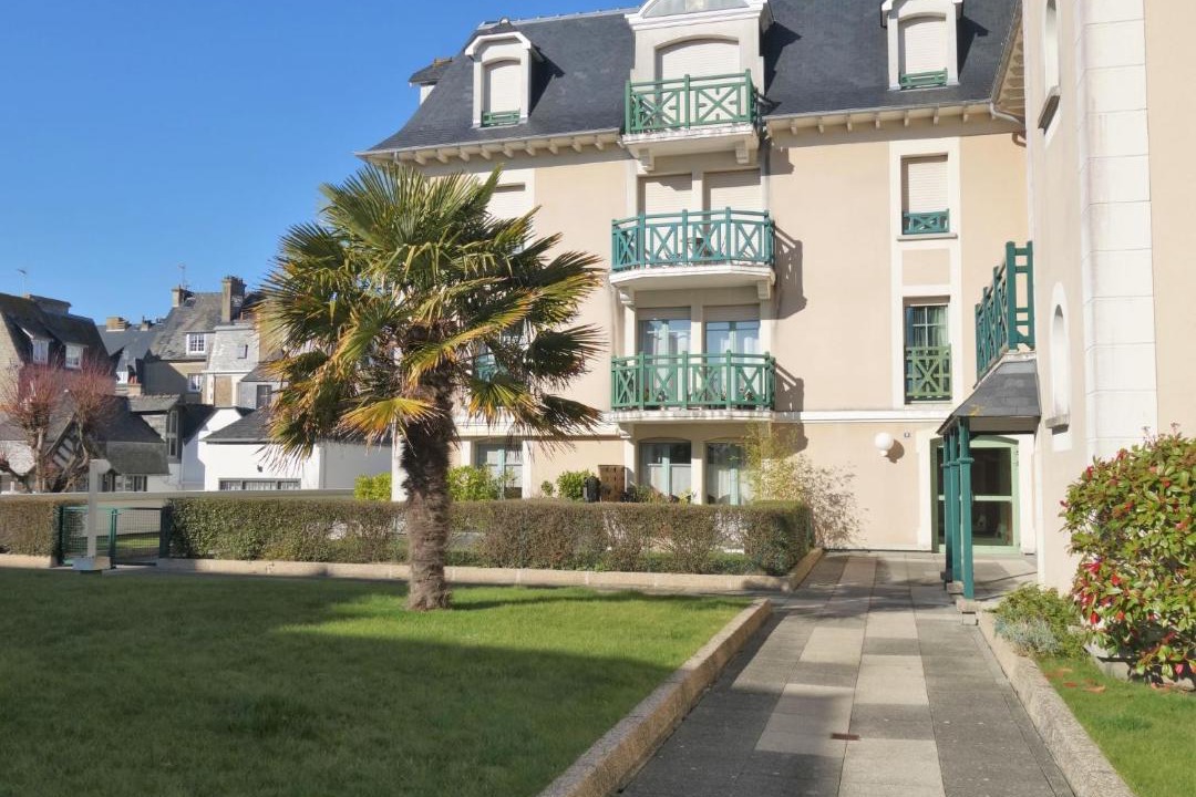 Photo of Others in Dinard