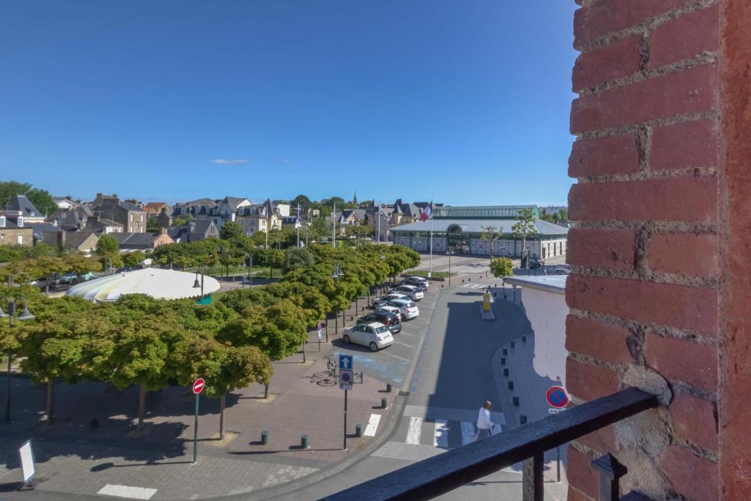 Photo of Others in Dinard