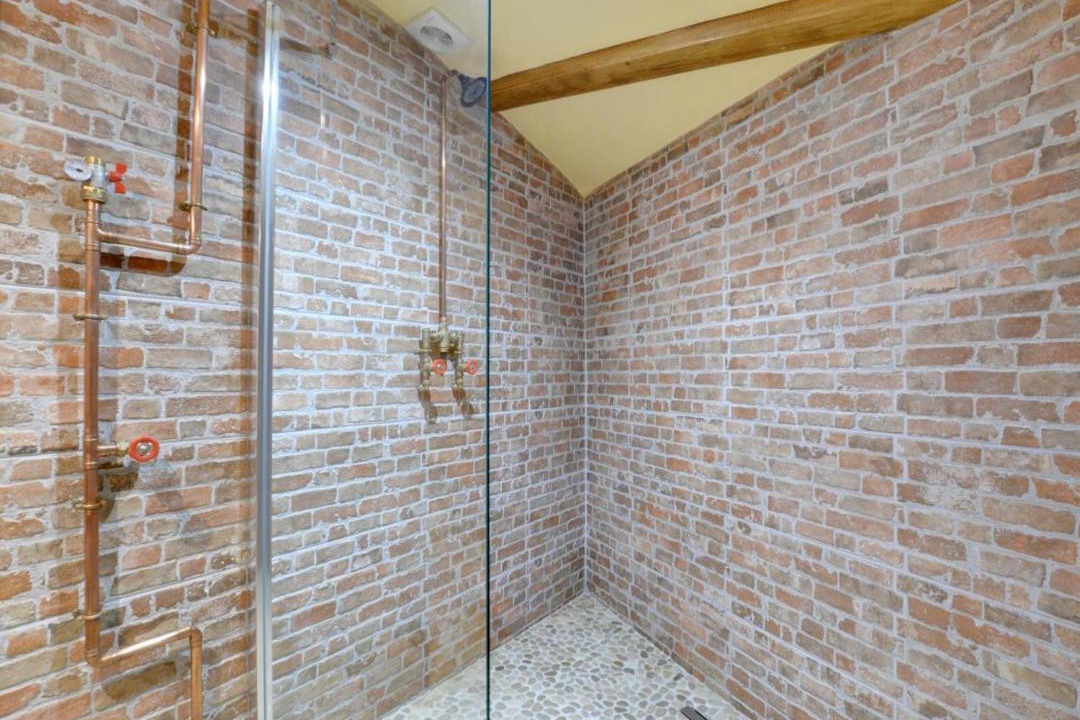 Photo of Others in Ewhurst Green