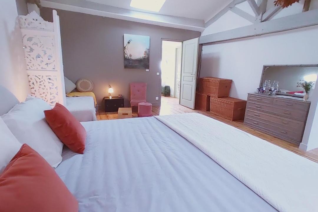 Photo of Others in Castillon-la-Bataille