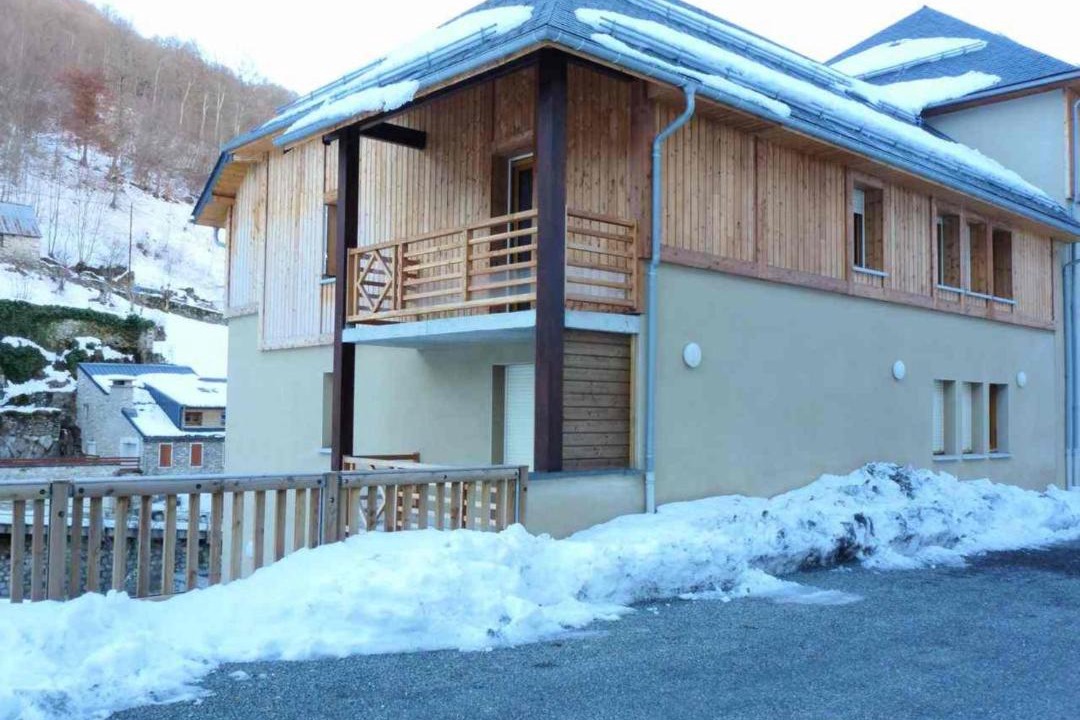 Photo of Buildings in Sers