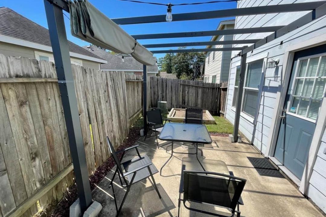 Photo of Patio Balcony in Humble