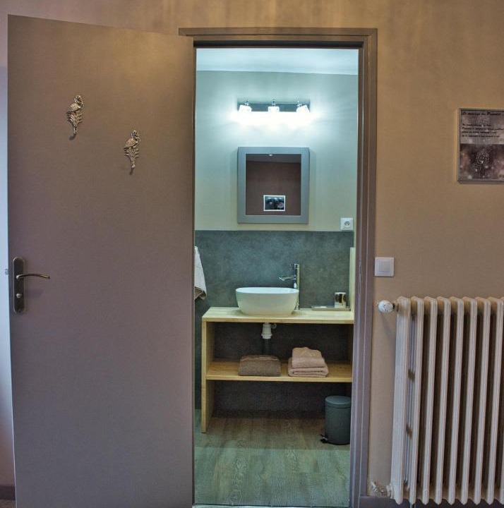 Photo of Others in Le Cambout