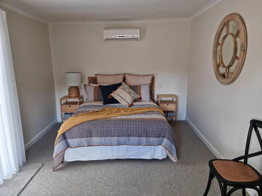 Photo of Others in Mintaro