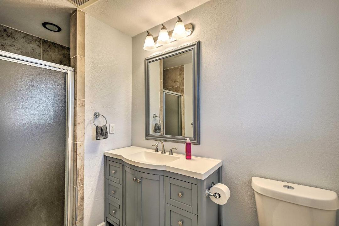 Photo of Bathroom in Shearer Hills - Ridgeview