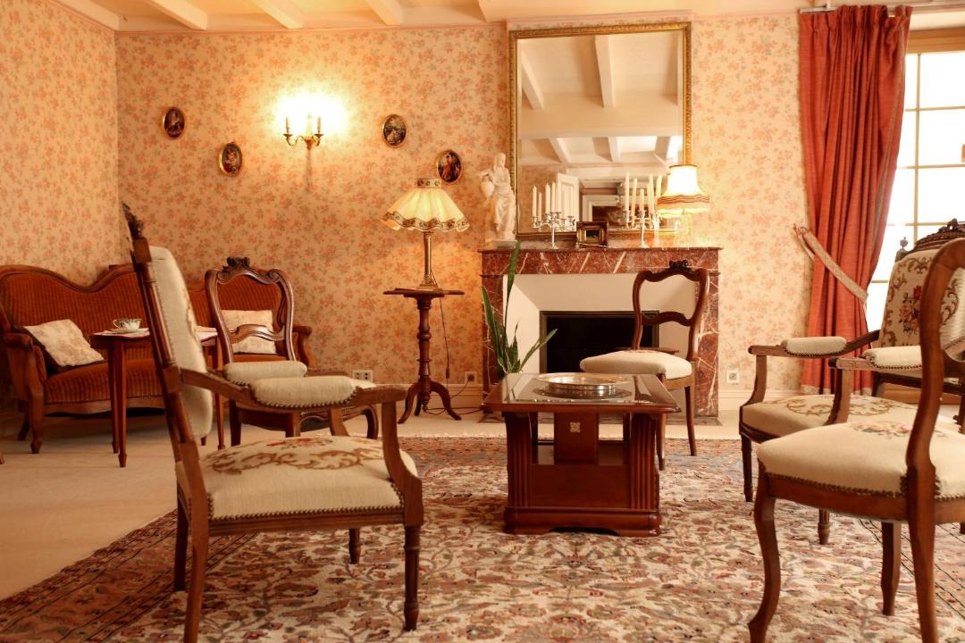 Photo of Livingroom in Lachaise