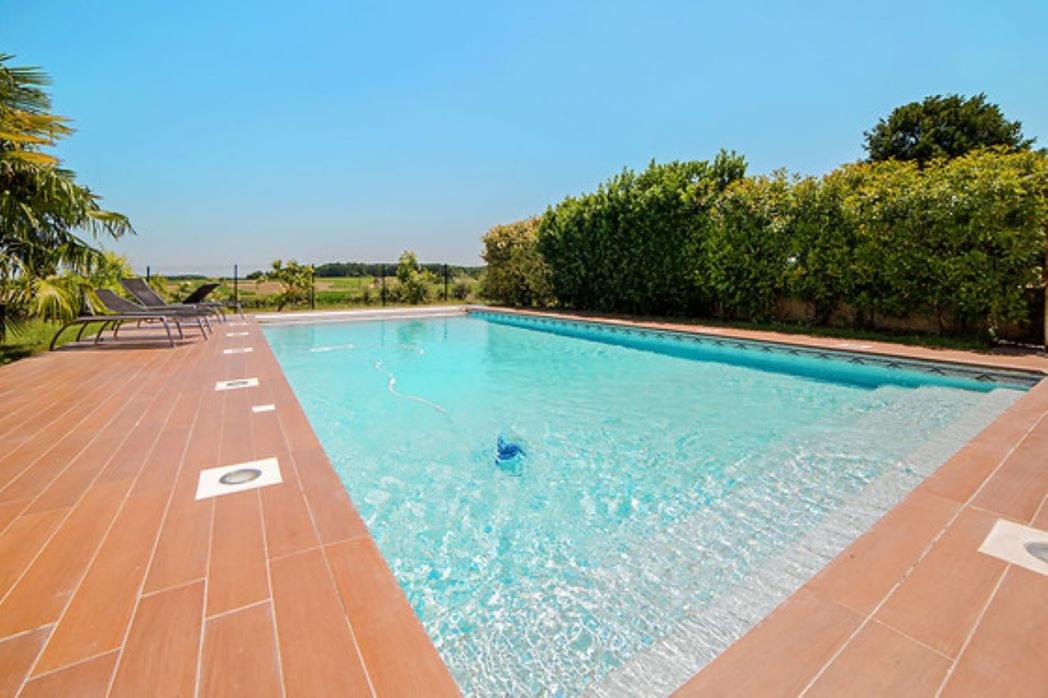 Photo of Outdoor in Lachaise