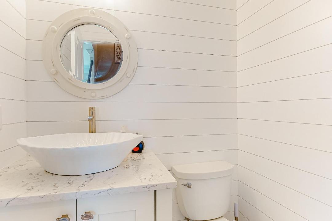 Photo of Bathroom in Fenwick Island