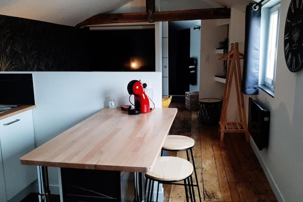 Photo of Kitchen in Charleville-Mezieres