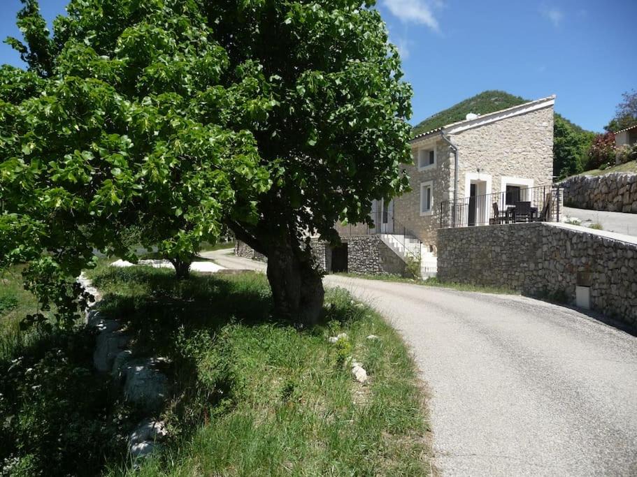 Photo of Buildings in Villeperdrix