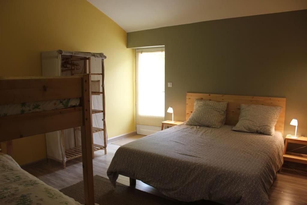 Photo of Bedroom in Villeperdrix