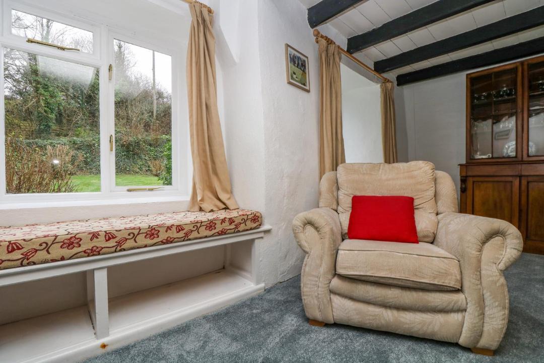 Photo of Livingroom in Helford Passage