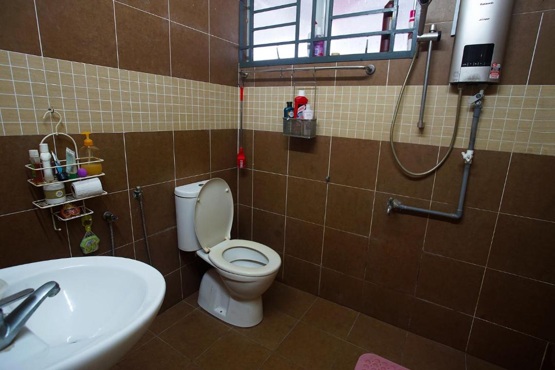 Photo of Bathroom in Merlimau