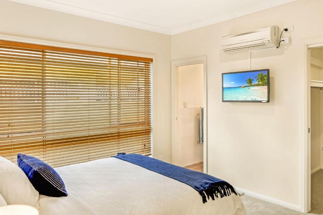 Photo of Bedroom in Black Head