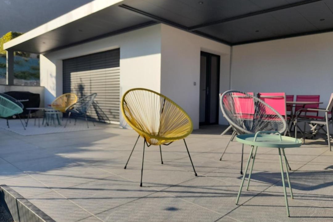 Photo of Patio Balcony in Cessenaz