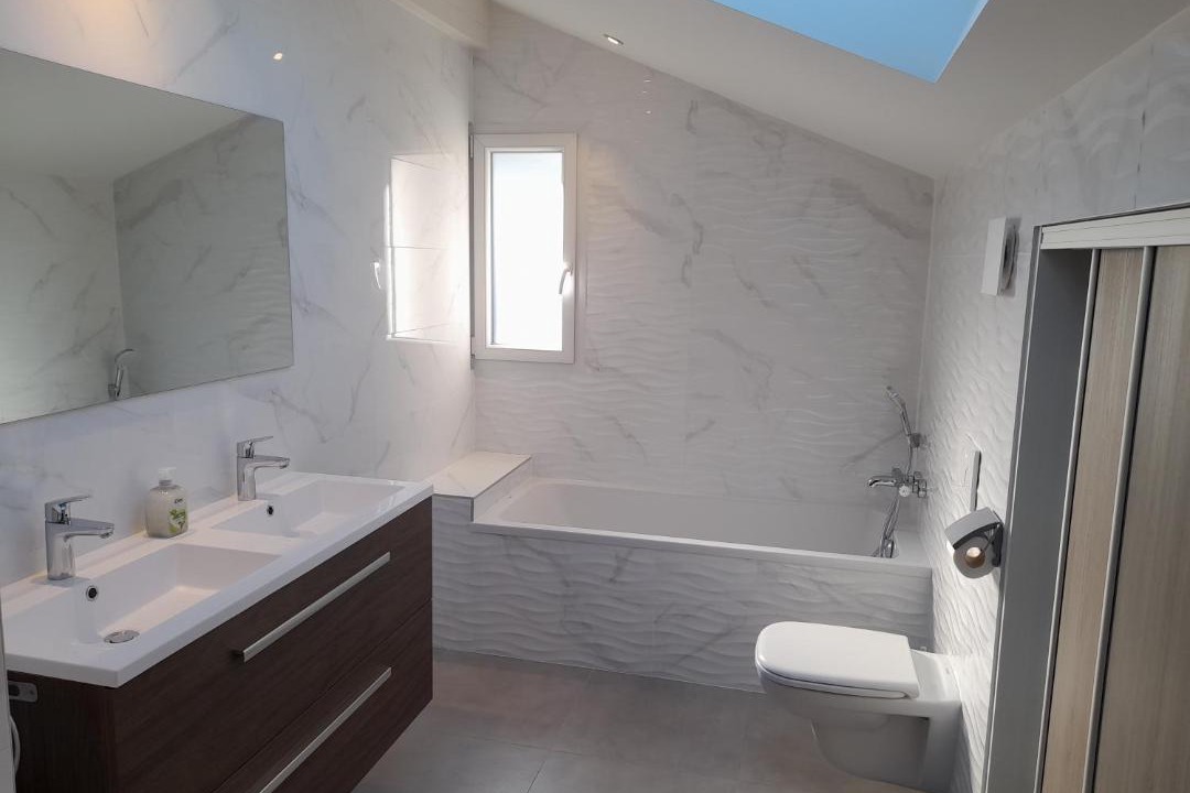 Photo of Bathroom in Cessenaz