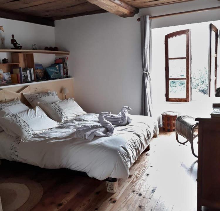 Photo of Bedroom in Vire-Normandie