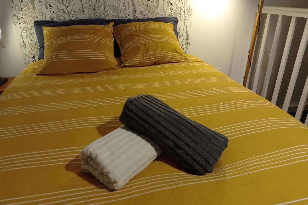 Photo of Bedroom in Libourne