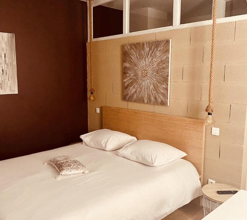 Photo of Bedroom in Le Creusot