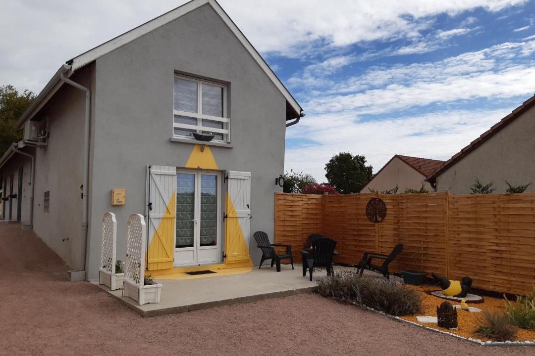 Photo of Others in Viry