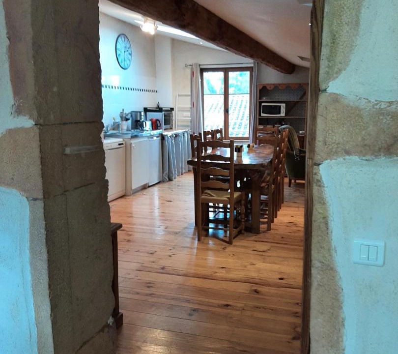 Photo of Kitchen in Albigny-sur-Saone