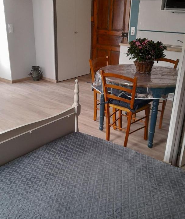 Photo of Others in Montjaux