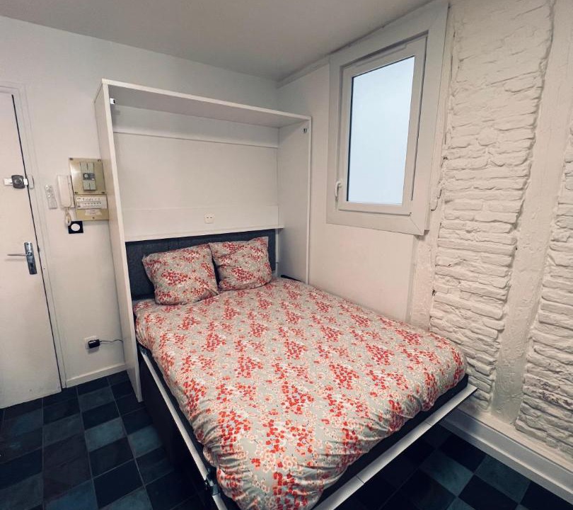 Photo of Bedroom in Saint-Etienne
